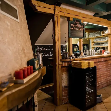 Guest house Na Kopecku Ad 1795 - S Restauraci A Wellness V Podkrkonosi Dvur Kralove nad Labem