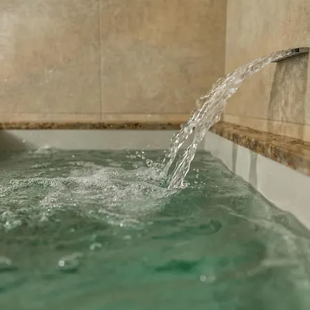 Na Kopecku Ad 1795 - S Restauraci A Wellness V Podkrkonosi Двур-Кралове-над-Лабем