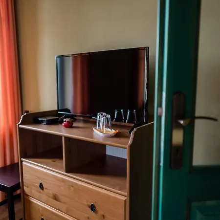 Penzion Na Kopečku Ad 1795 - S Wellness A Restaurací Collina Di Nuovo