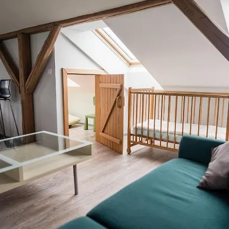 Gæstehus Na Kopecku Ad 1795 - S Wellness A Restauraci Collina Di Nuovo