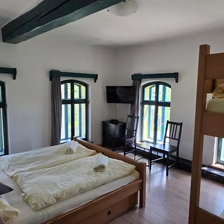 Vendégház Na Kopecku Ad 1795 - S Restauraci A Wellness 4*